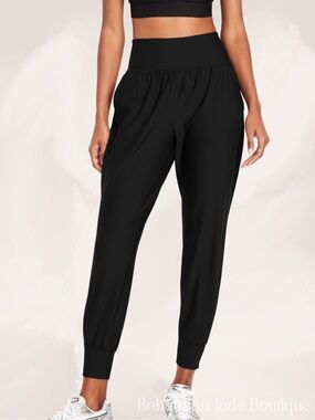 Old Navy Active PowerSoft High-Rise Jogger Pants Women’s Medium Black